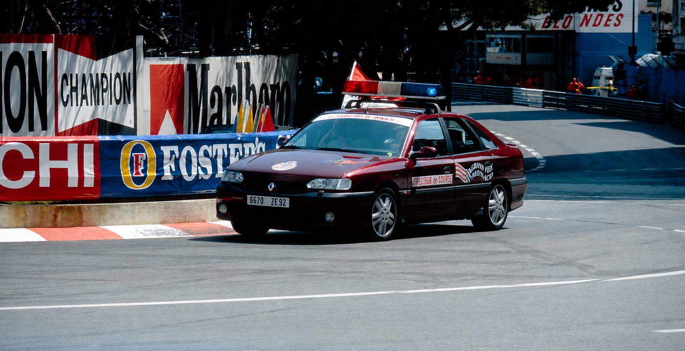 The “Directeur de course” Safrane Biturbo at the 1994 Monaco Grand Prix